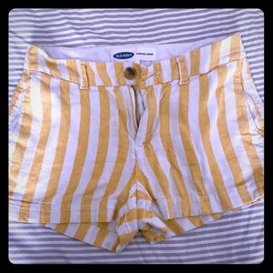 Old navy shorts